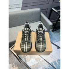 Burberry Sneakers